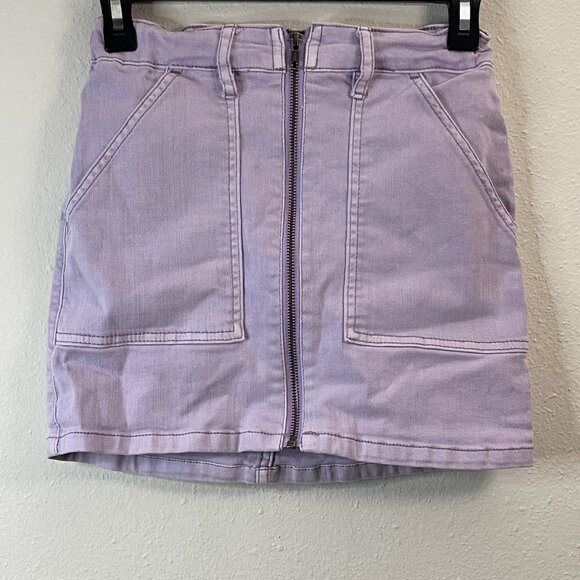 art class Lilac Denim Mini Skirt With Front Zipper Closure & Pockets - Picture 2 of 9